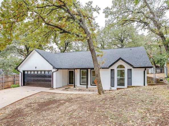 155  Ann Court , Azle Texas 76020