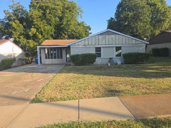 3727  Golden Hills Drive 