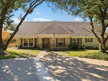 211  Rockbrook Drive 