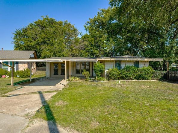 612  Henderson Circle , Garland Texas 75040