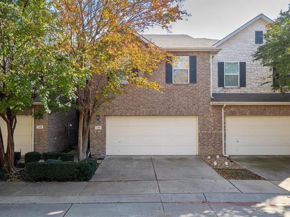 244  Turnberry Lane , Lewisville Texas 75067
