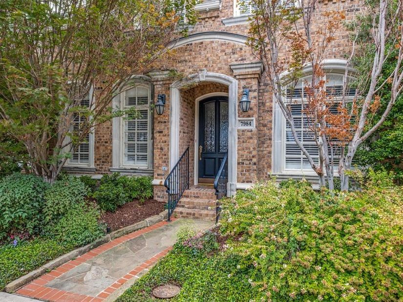 7984  Caruth Court , Dallas Texas 75225