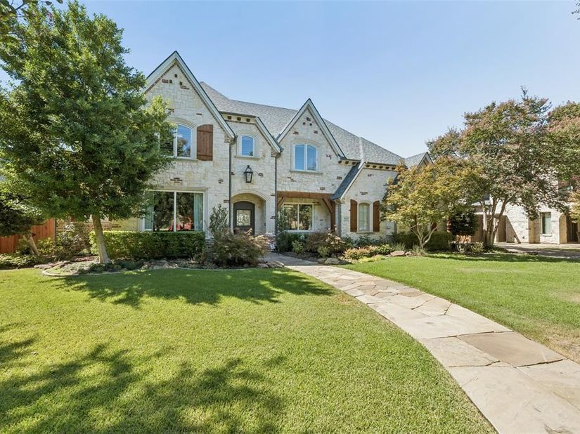 6130  Lavendale Avenue , Dallas Texas 75230