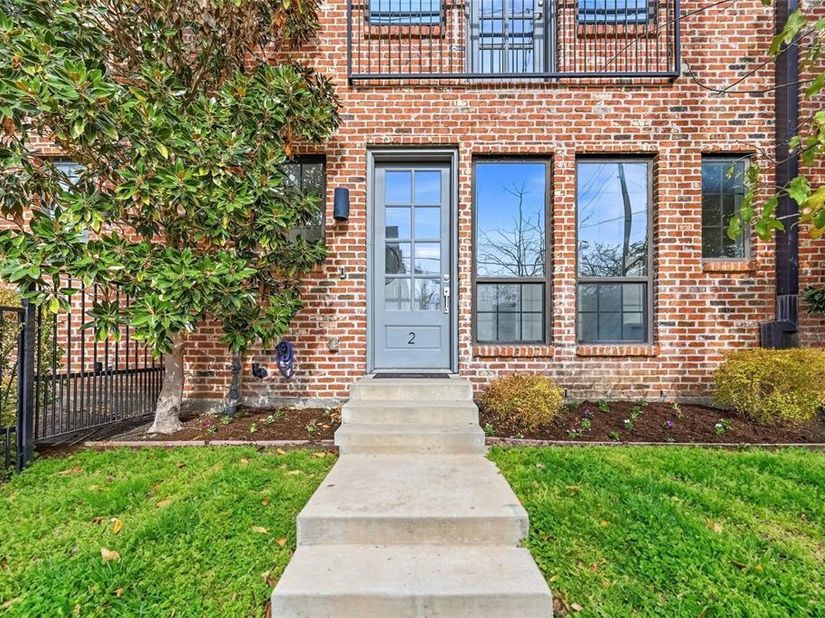 1900  Caddo Street  2, Dallas Texas 75204
