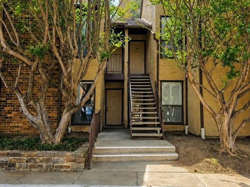 2106  Rainbow Drive  4212, Arlington Texas 76011