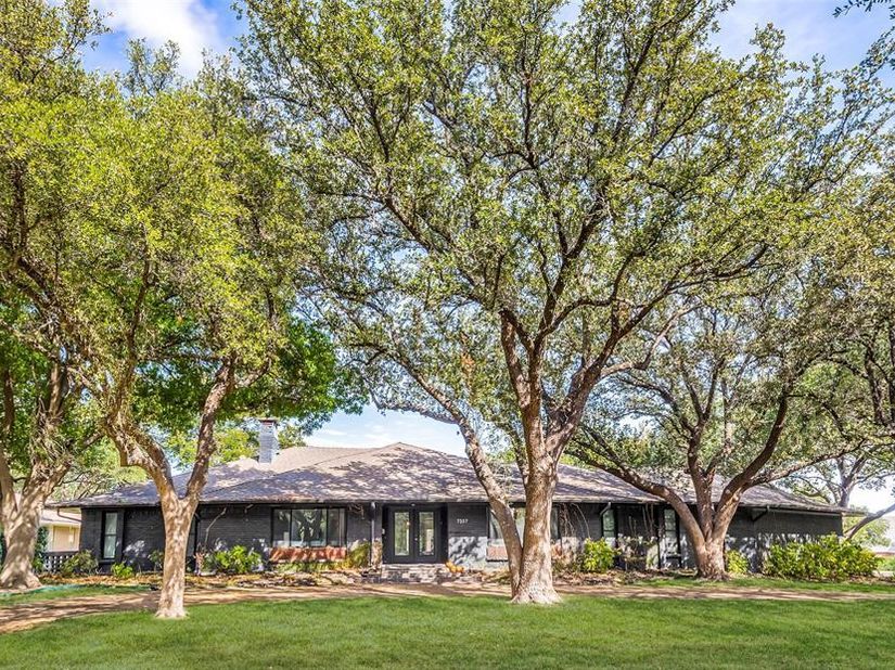 7257  Stefani Drive , Dallas Texas 75225