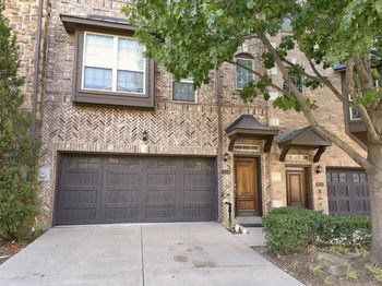 1504  Fox Run Drive 