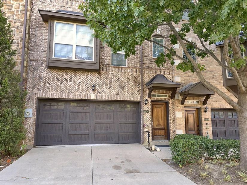 1504  Fox Run Drive , Irving Texas 75063