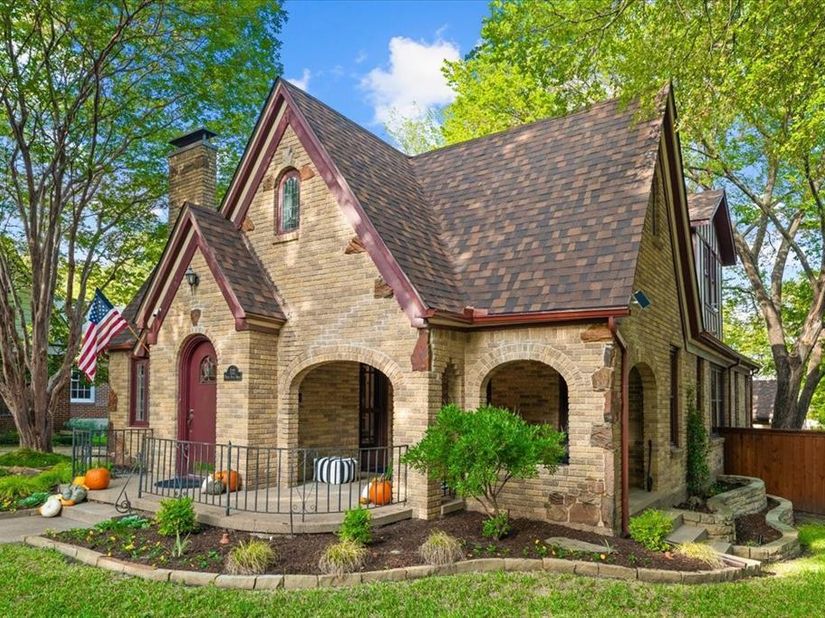 522  Monte Vista Drive , Dallas Texas 75223