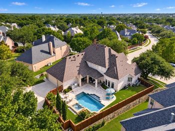 1006  Navarro Drive 