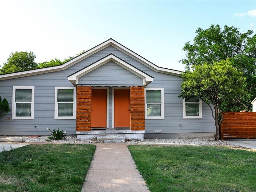 3709  Mount Royal Street , Dallas Texas 75211