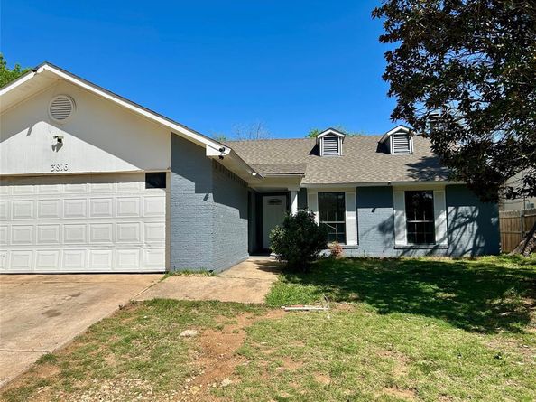 3816  Seven Gables Street , Fort Worth Texas 76133