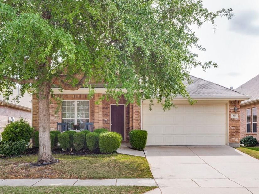705  Lovebird Lane , Little Elm Texas 75068