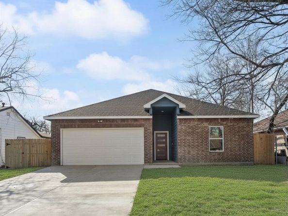 205  East Place , White Settlement Texas 76108