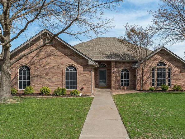 604  Cedar Drive , Pilot Point Texas 76258