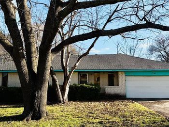 1124  Reedsport Place 