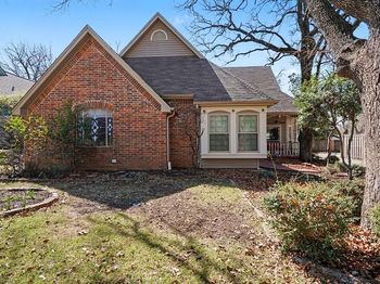 1925  Highland Park Circle 