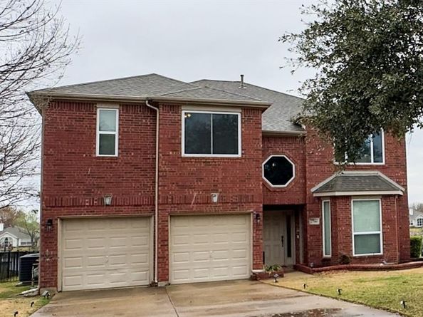 2700  Crater Lake Lane , Denton Texas 76210