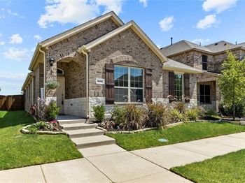 2157  Miramar Drive 