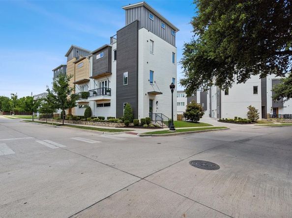 2844  Wingate Street , Fort Worth Texas 76107