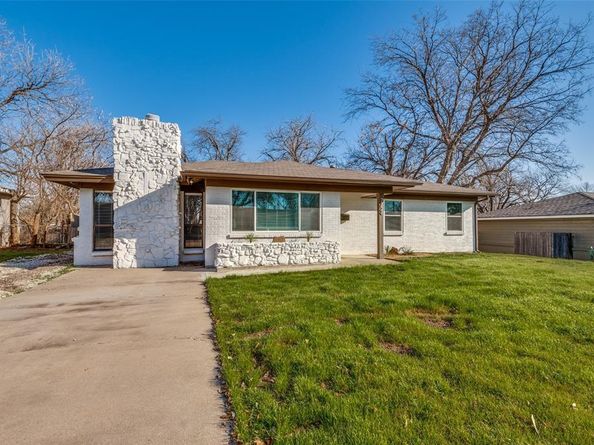 7724  Gaston Avenue , Fort Worth Texas 76116