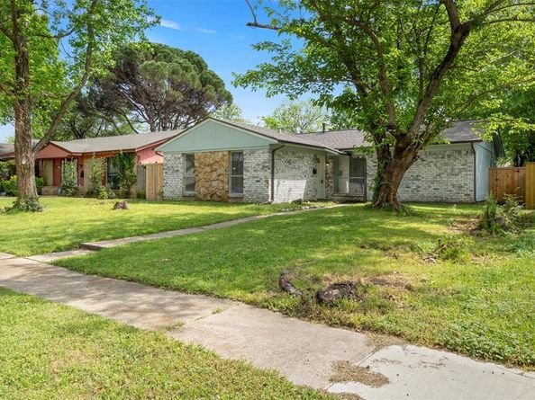9620  Dale Glade Drive , Dallas Texas 75217