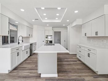514  Palm Desert Drive 