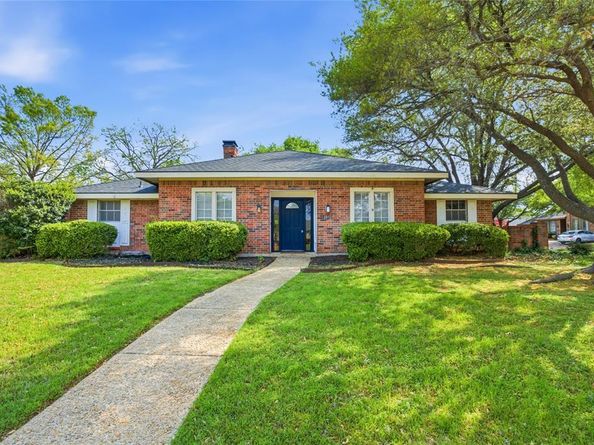 2012  Cross Bend Road , Plano Texas 75023