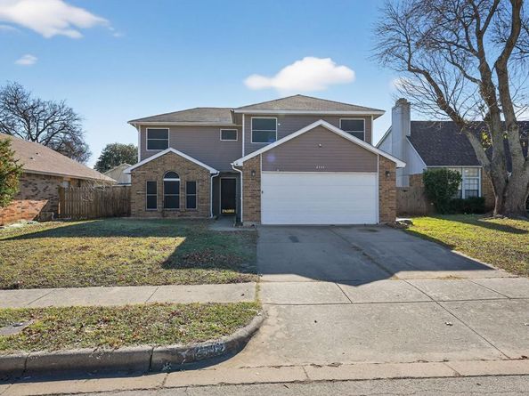 2545  Forest Creek Drive , Fort Worth Texas 76123