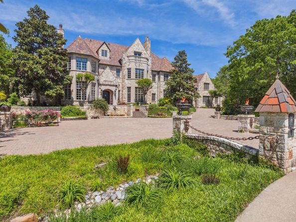 2505  Pelican Court , Flower Mound Texas 75022