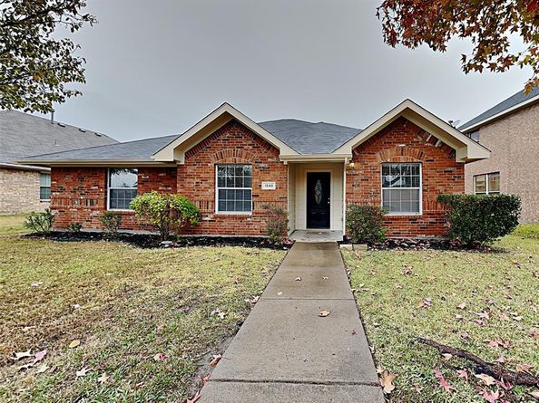 1549  Westfield Lane , Rockwall Texas 75032