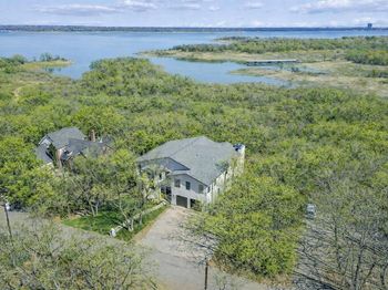 2966  Peninsula Drive 