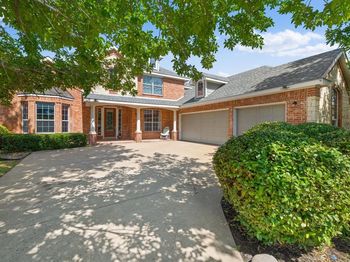 10005  Fairway Vista Drive 