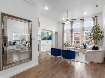 2461  Kingsgate Drive 