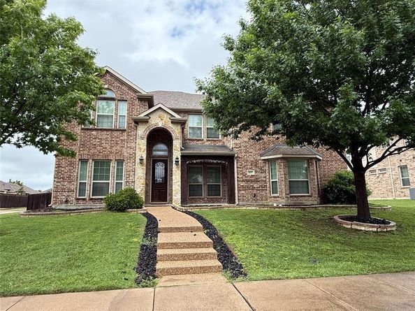 837  Danbury Drive , DeSoto Texas 75115