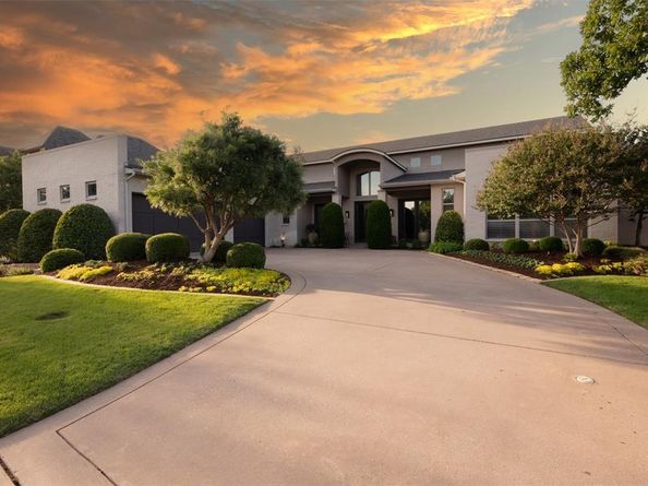 3012  Mulholland Street , Highland Village Texas 75077