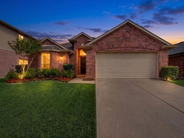 1220  Goldeneye  , Aubrey Texas 76227