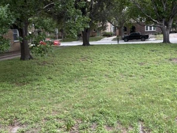 3029  Willing Avenue , Fort Worth Texas 76110
