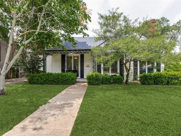 3558  Stadium Drive , Fort Worth Texas 76109