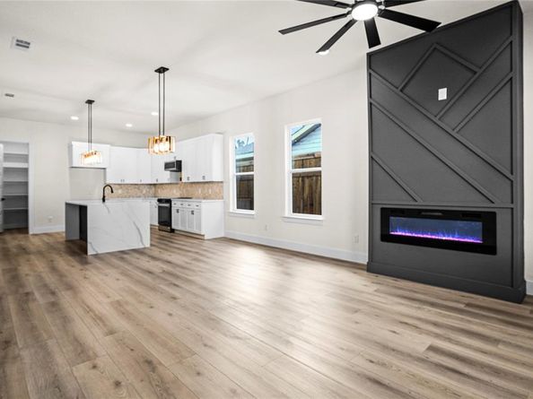 3826  York Street , Dallas Texas 75210