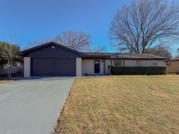 5809  Winifred Drive , Fort Worth Texas 76133