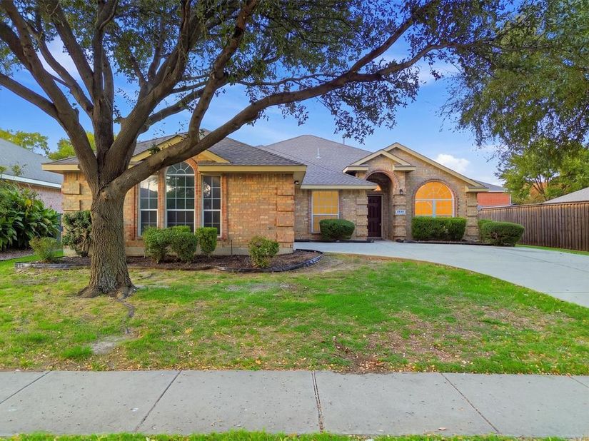15750  Palo Pinto Drive , Frisco Texas 75035