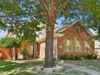 4405  Meadowcove Drive 