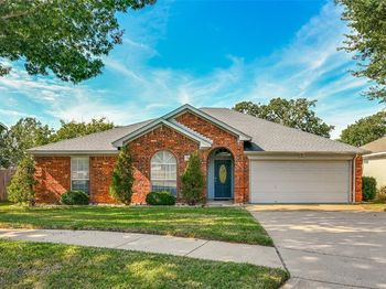 5614  Saddleback Road 