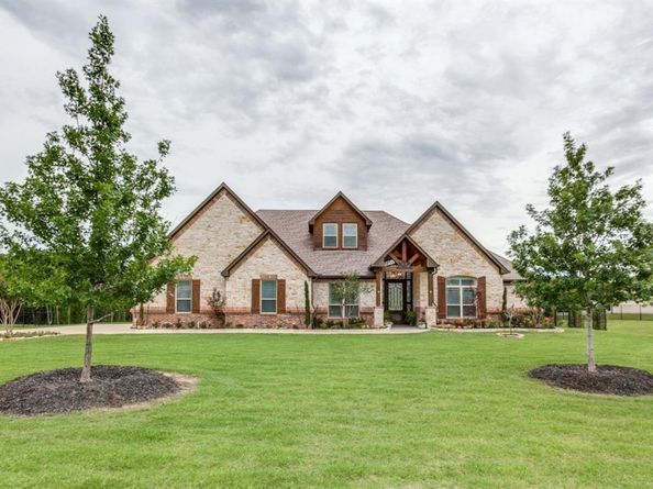 217  The Falls Drive , Sunnyvale Texas 75182