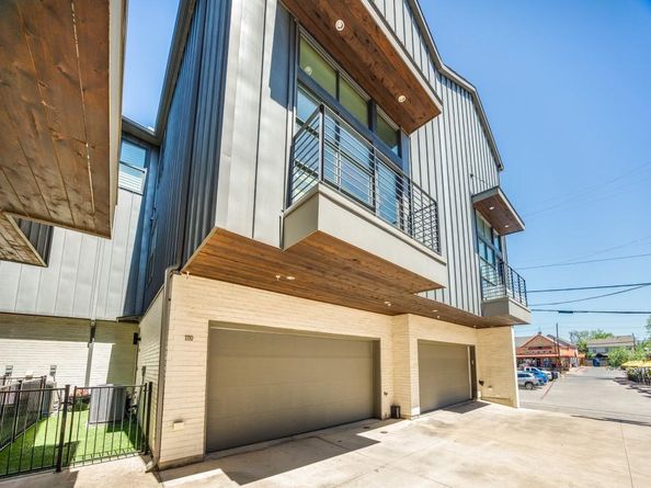 5202  Capitol Avenue  1110, Dallas Texas 75206