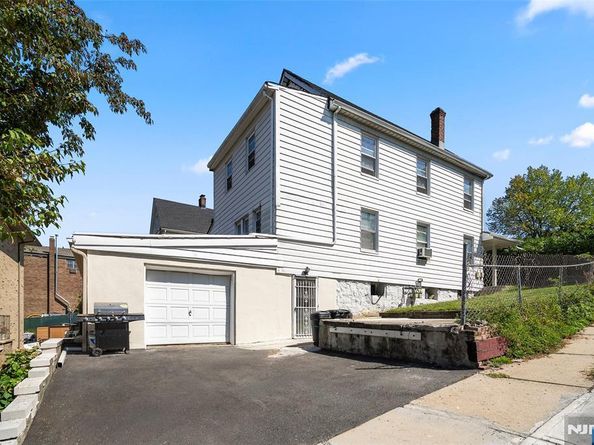 539 Bergen Boulevard, Ridgefield NJ 07657