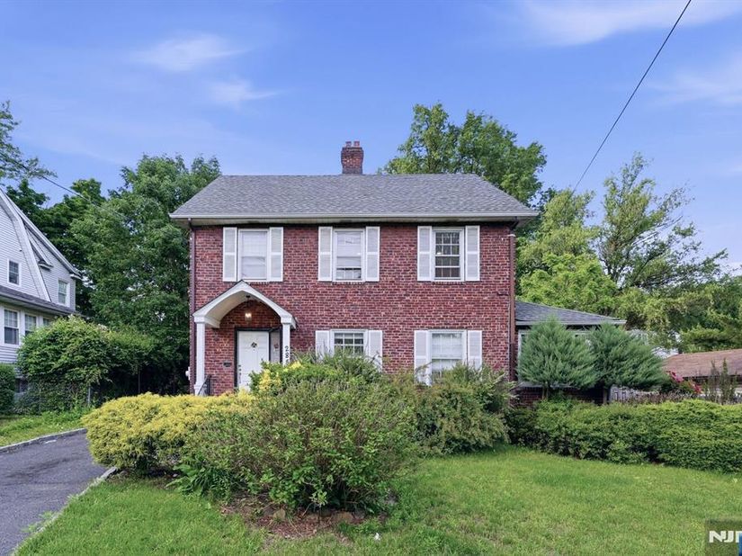 285 Hudson Avenue, Englewood NJ 07631