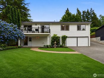 325 105th Ave SE