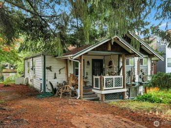 317 N 138th Street